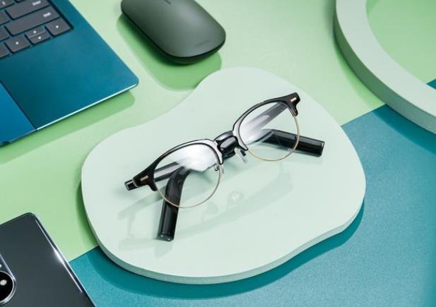 华为智能眼镜功能怎么样 设计简单支持IP67防水防尘抗溅
