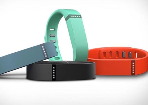 fitbit智能手环怎么连接手机 下载app创建账号开启蓝牙配对